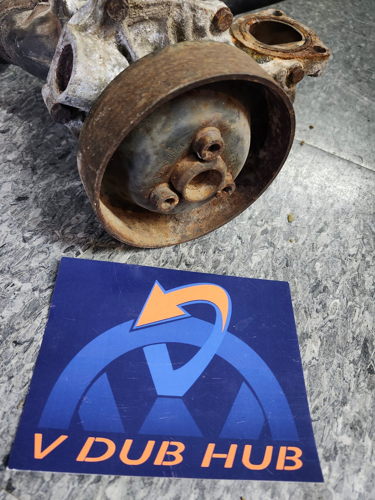 MK3 non ac Water Pump PULLEY 028121031k