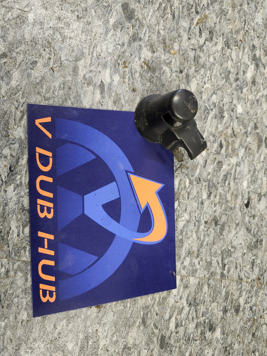 City golf hatch wiper nut cover