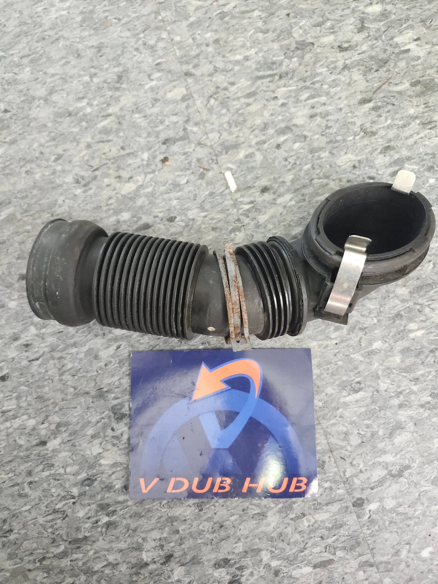 BPY Intake PIPE 06F129627F