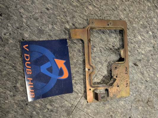 Mk3 ecu mount 1H1906326