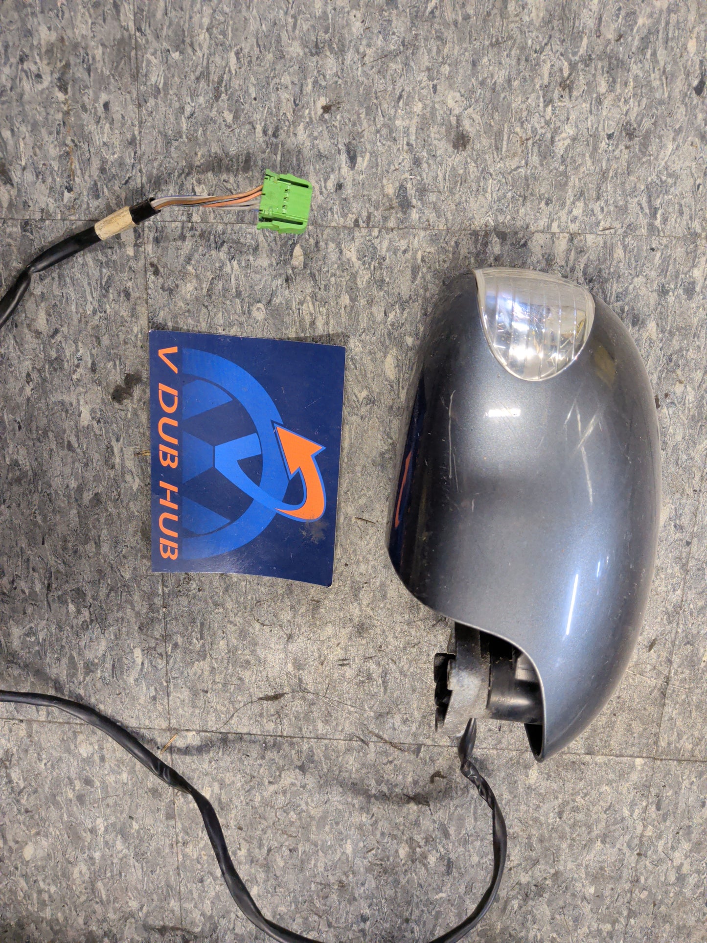 Beetle passenger mirror