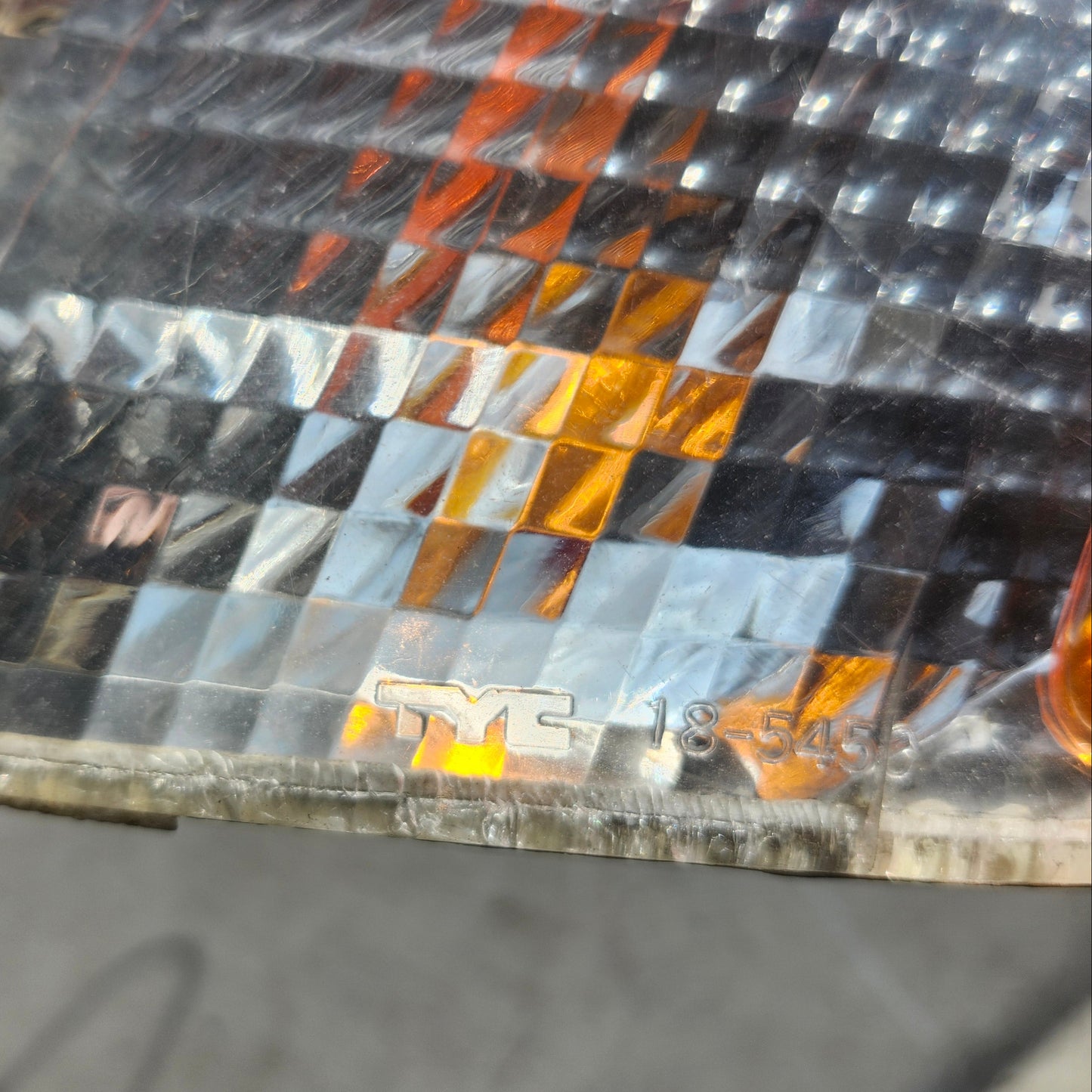 B5 Front driver Marker LIGHT 3B0953049D