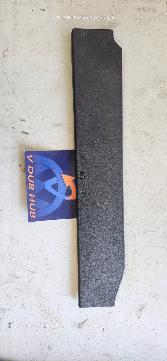 B7 Floor Trim 561867463