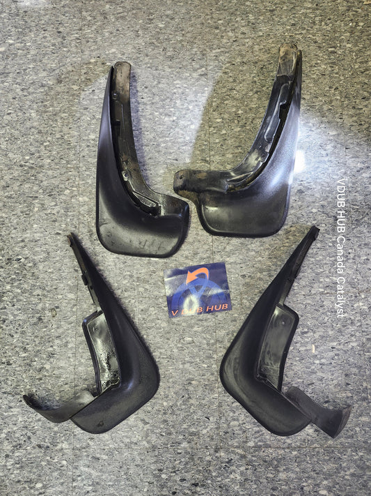 B5.5 MUD FLAPS