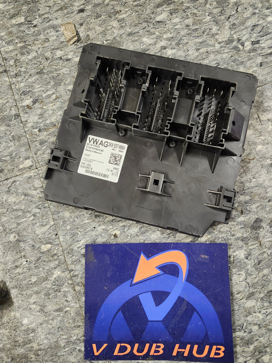 Wagon Body Control MODULE 5K0937086N