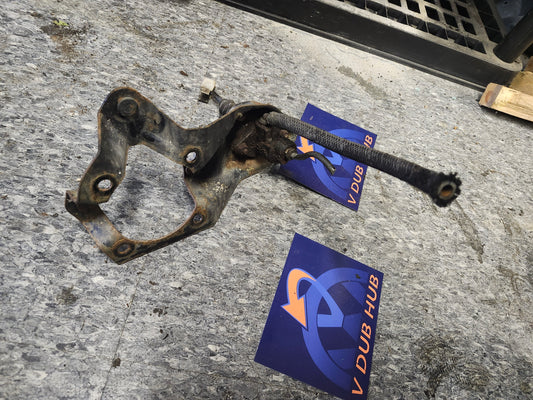 B4 Brake Booster / Master holder