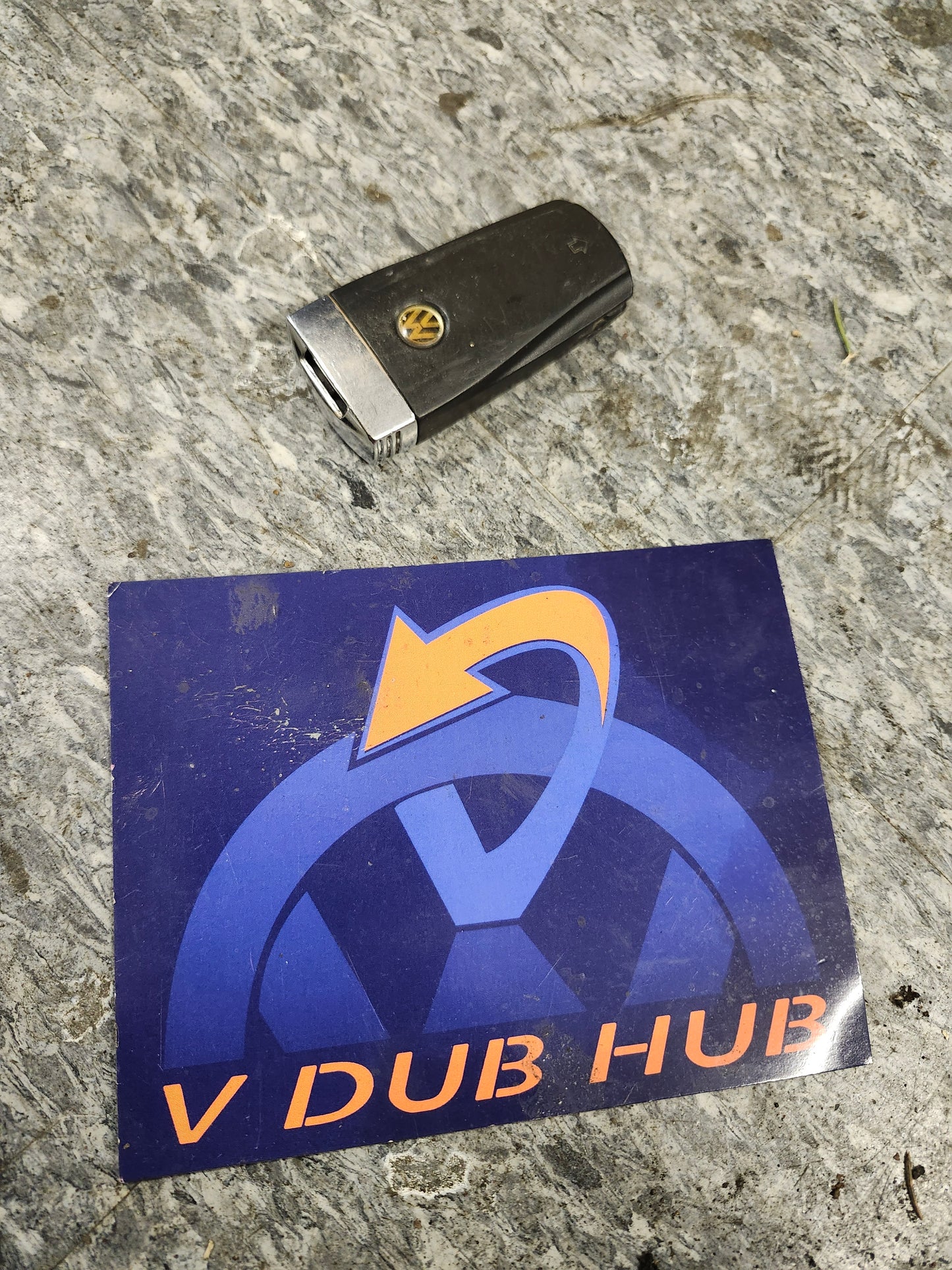 B6 key fob