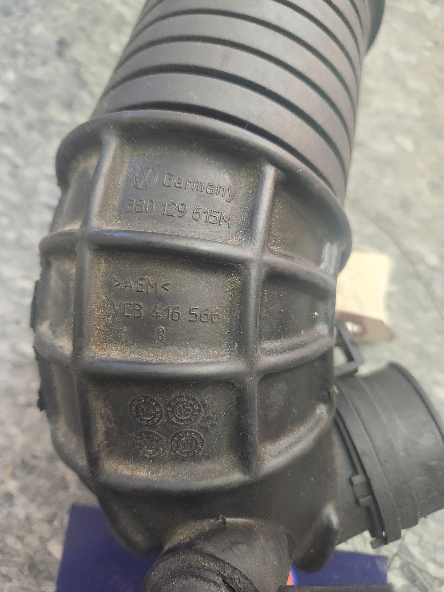 B5.5 Air Intake Hose 8D0129615M
