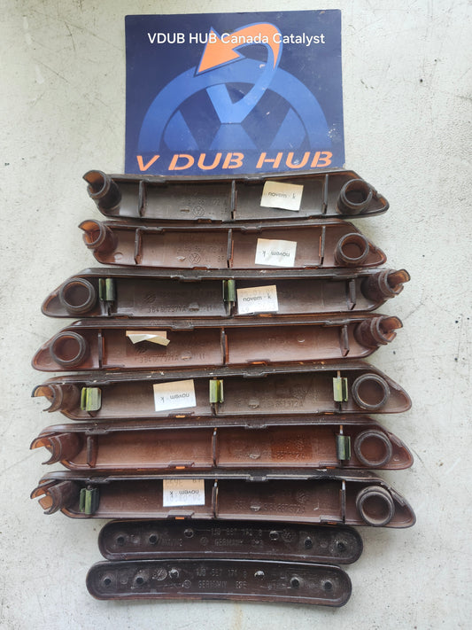 Woodgrain Interior Handle Set