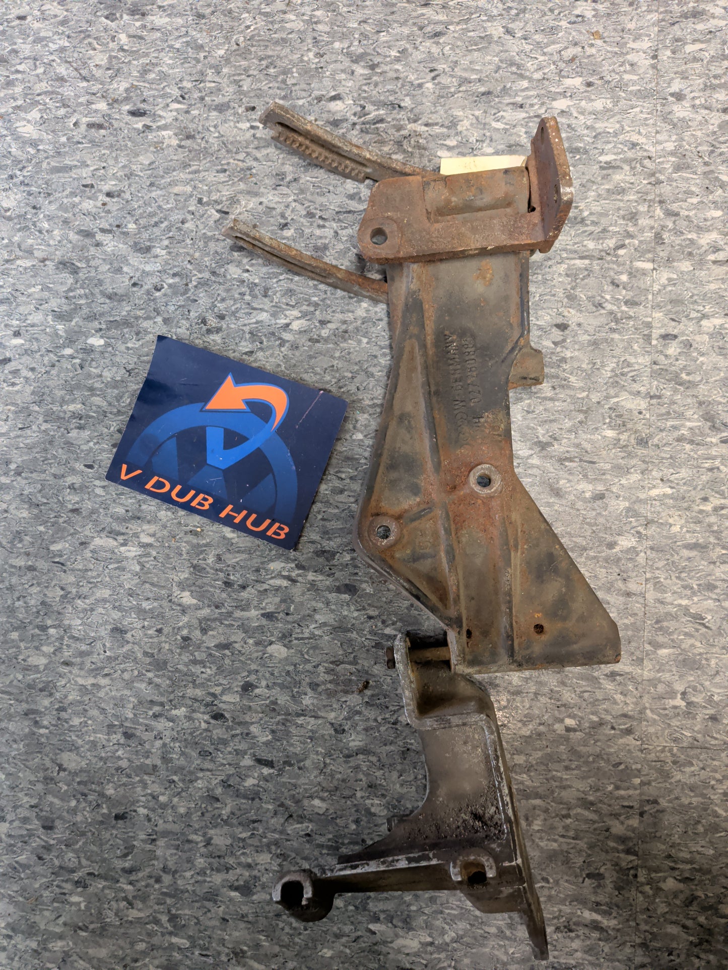 MK2 alternator bracket 027260885