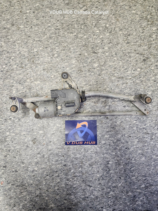 B6 PASSAT FRONT WIPER MOTOR ASSEMBLY 3C1955023B