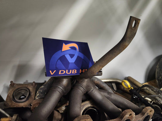 Aeg exhaust manifold support