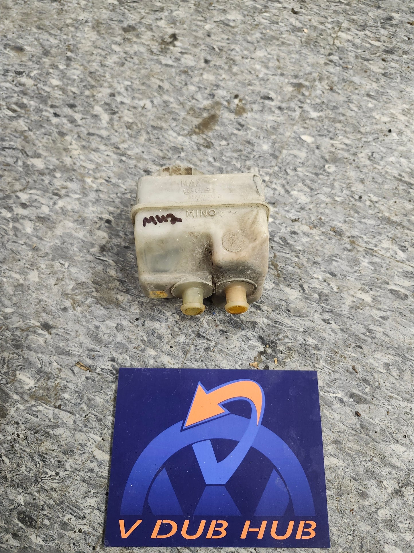 Mk2 master cylinder reservoir