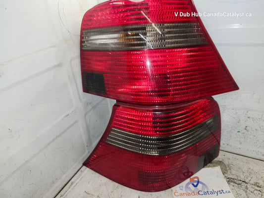 Mk4 gti tail light set