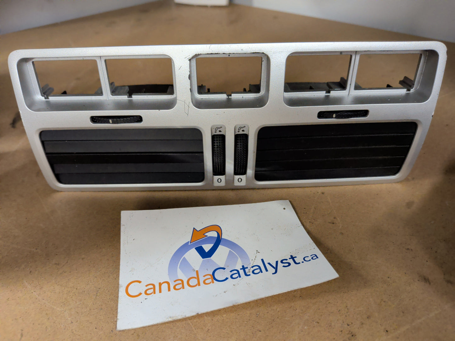 City Jetta lay flat chrome vents