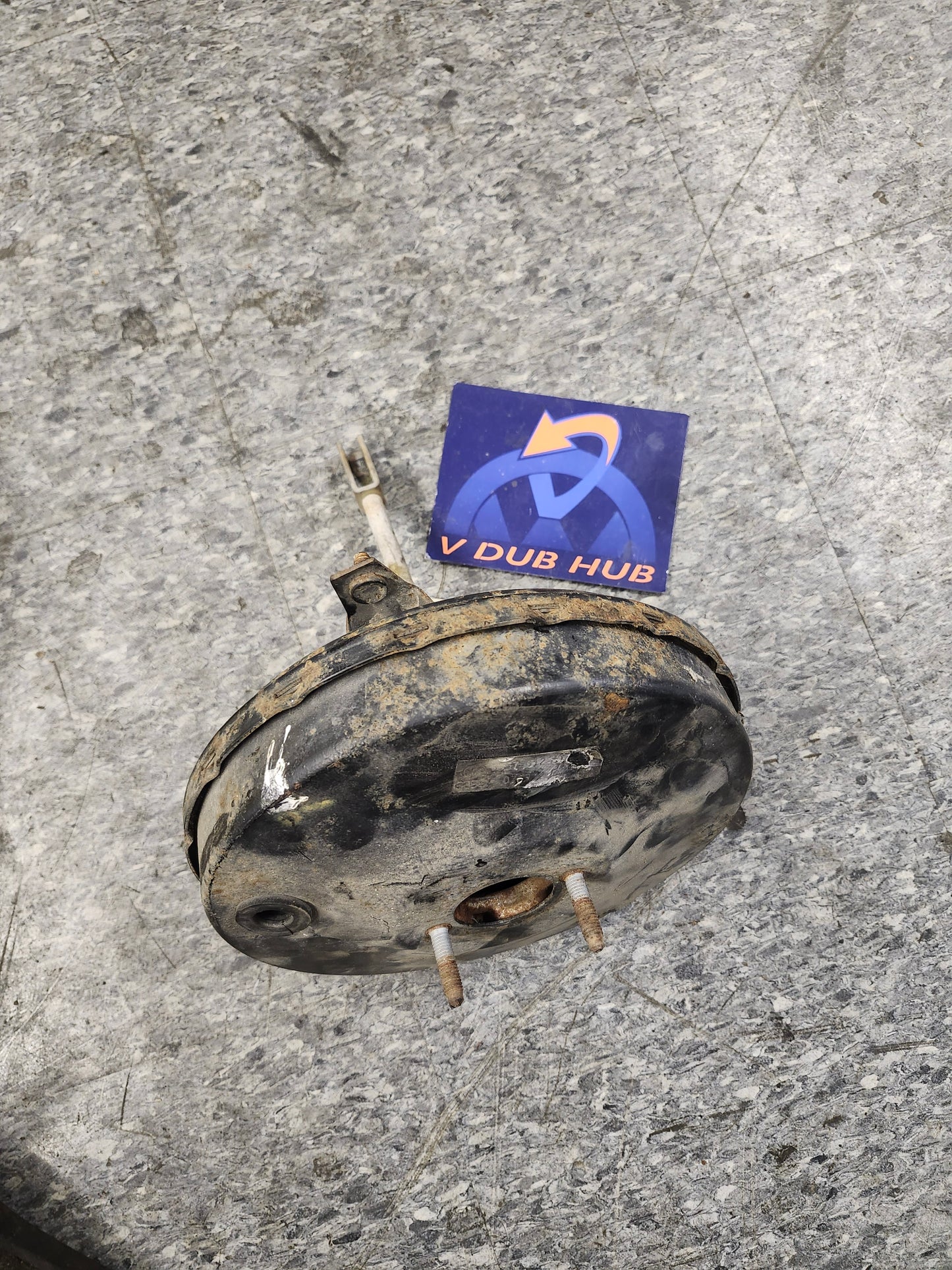 9 inch brake booster, bracket