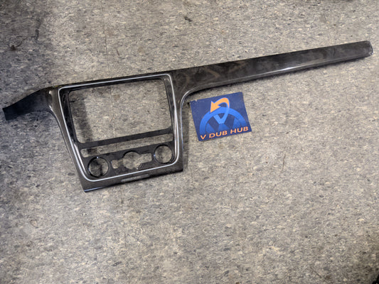 B7 Dash Trim 561858336
