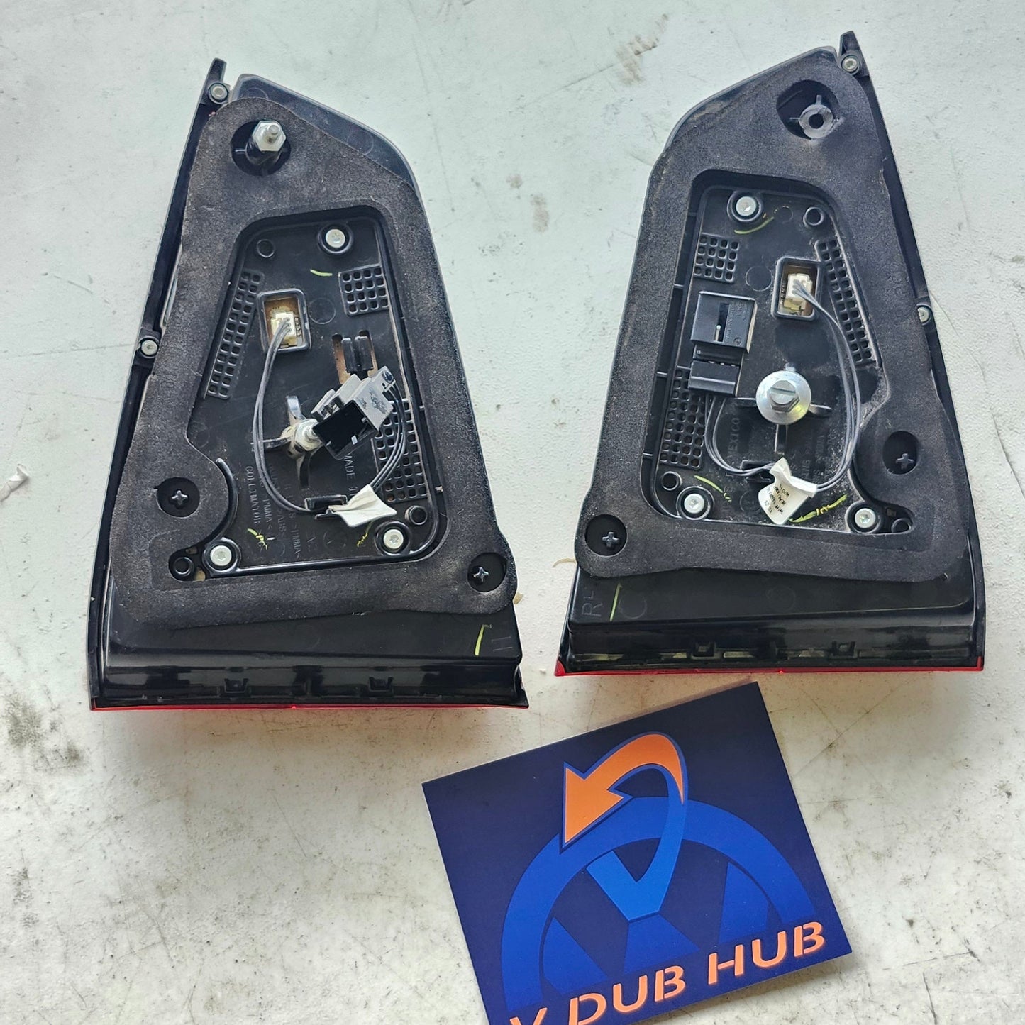 MK6.5 GLI (imperfect) LED Tail Light SET