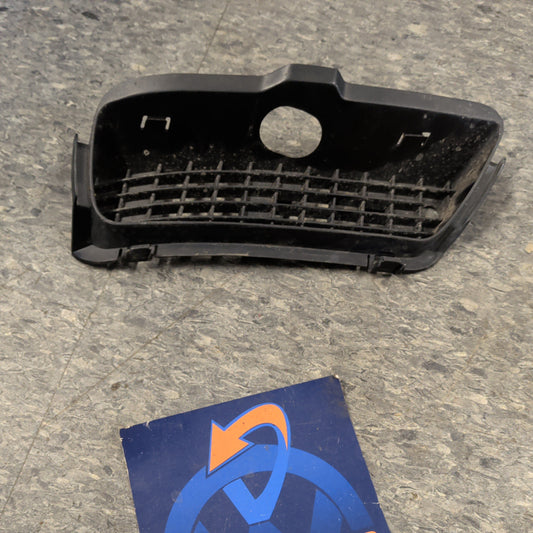 VW MK3 Golf Jetta Passenger Side Lower Grille 1HM853666