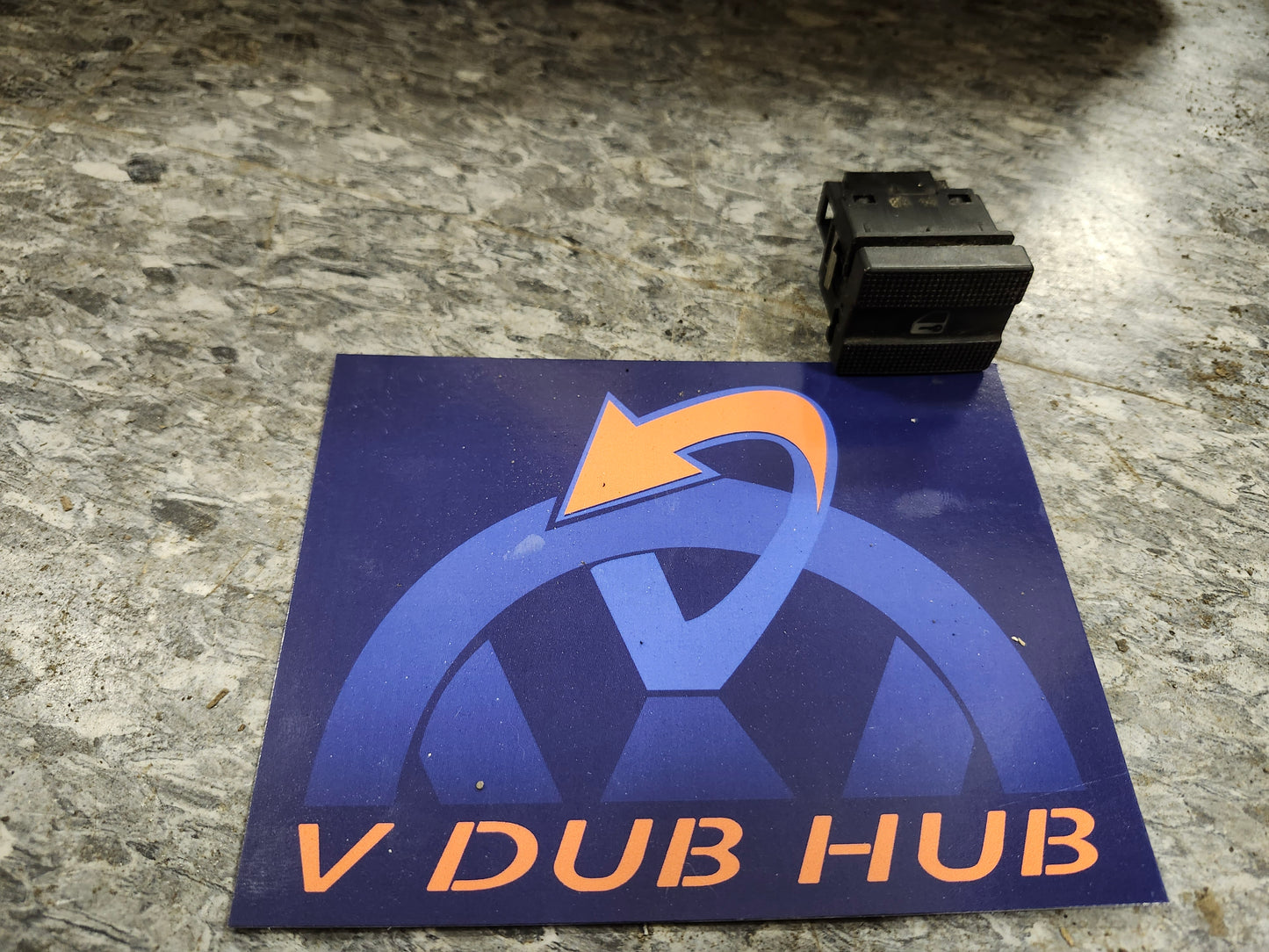 Mk3 door lock button