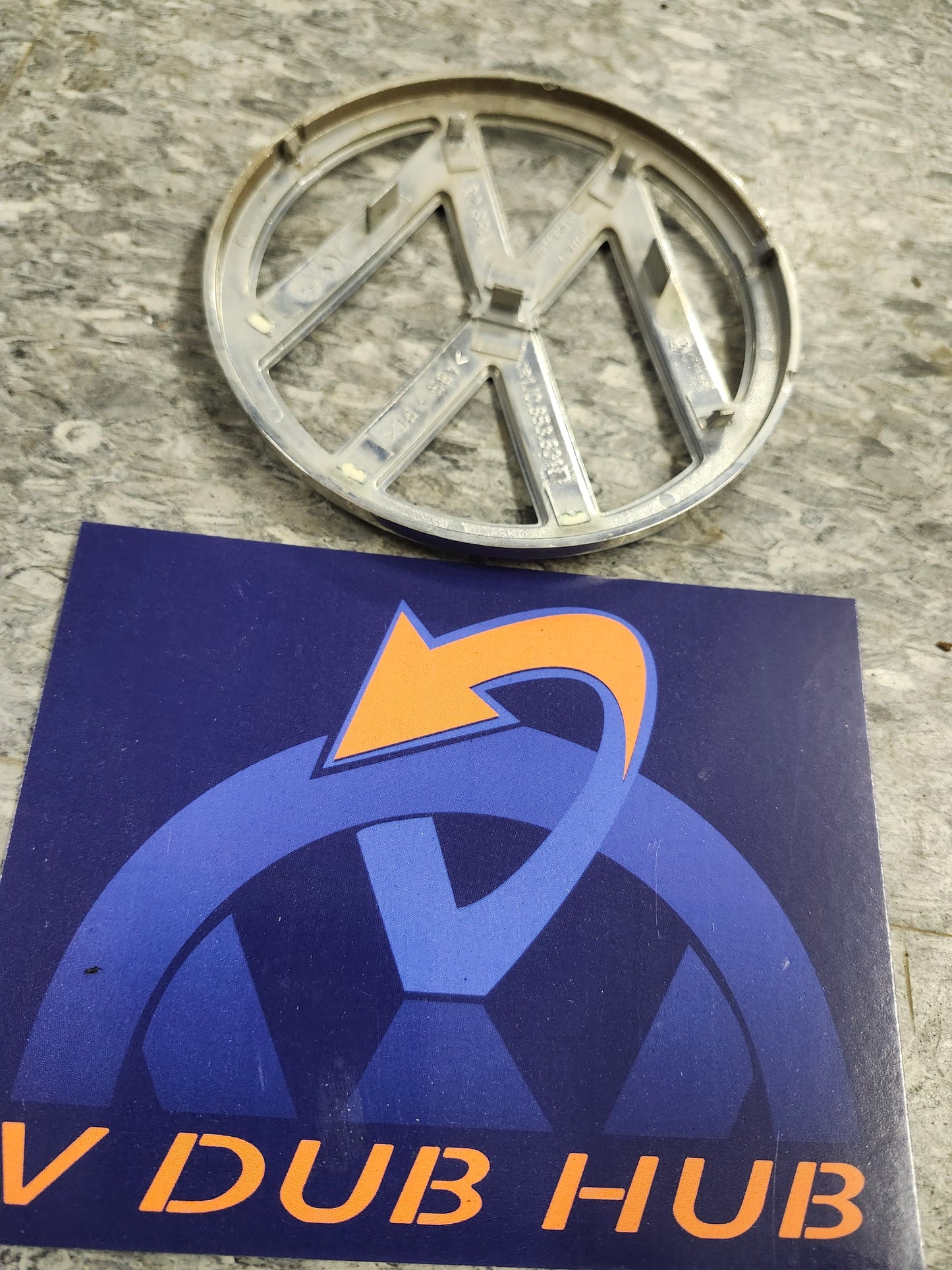Mk4 golf grill emblem