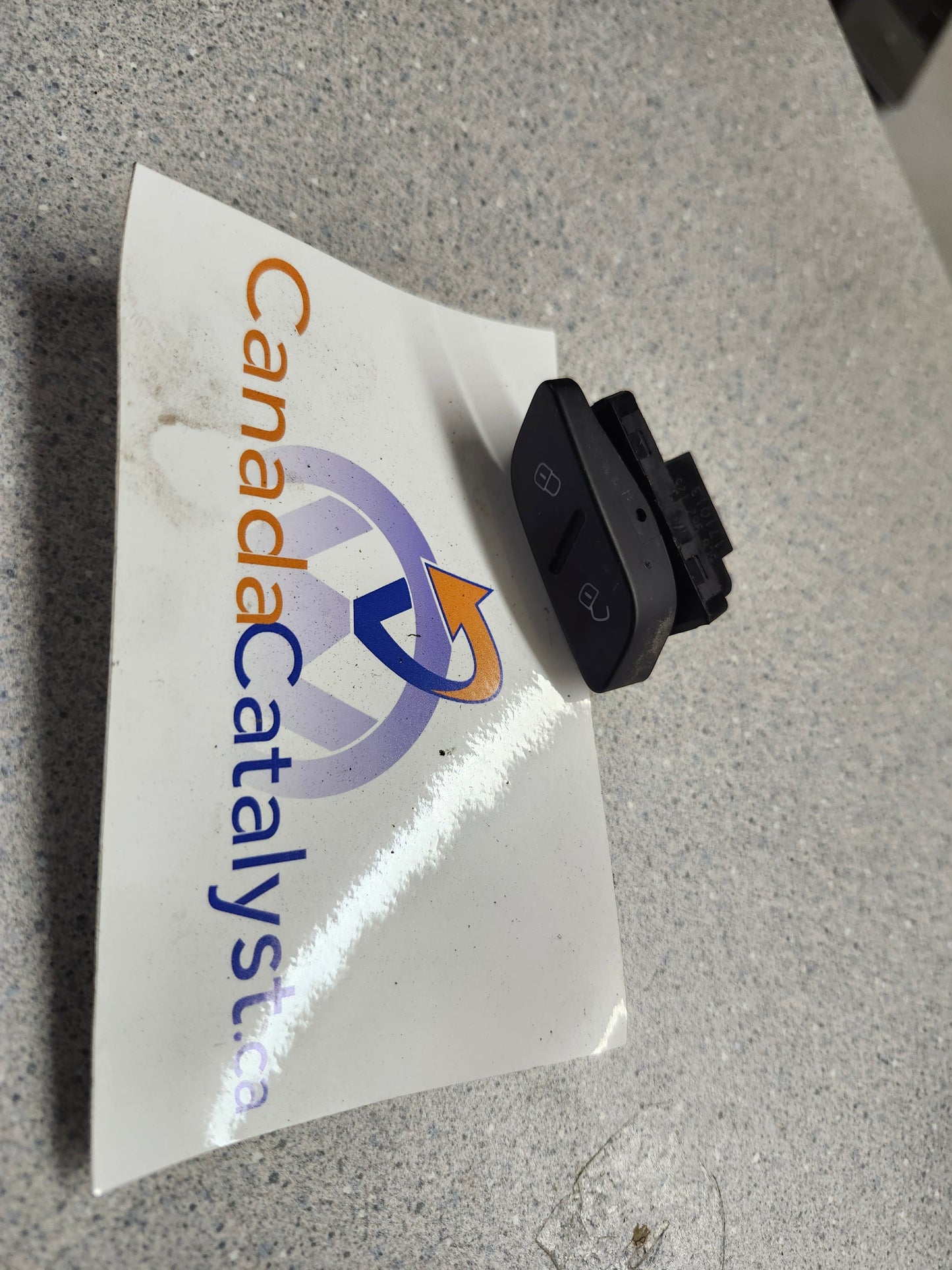 Mk6 jetta lock button