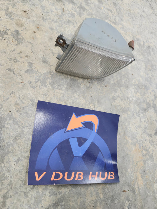 B4 bumper marker light