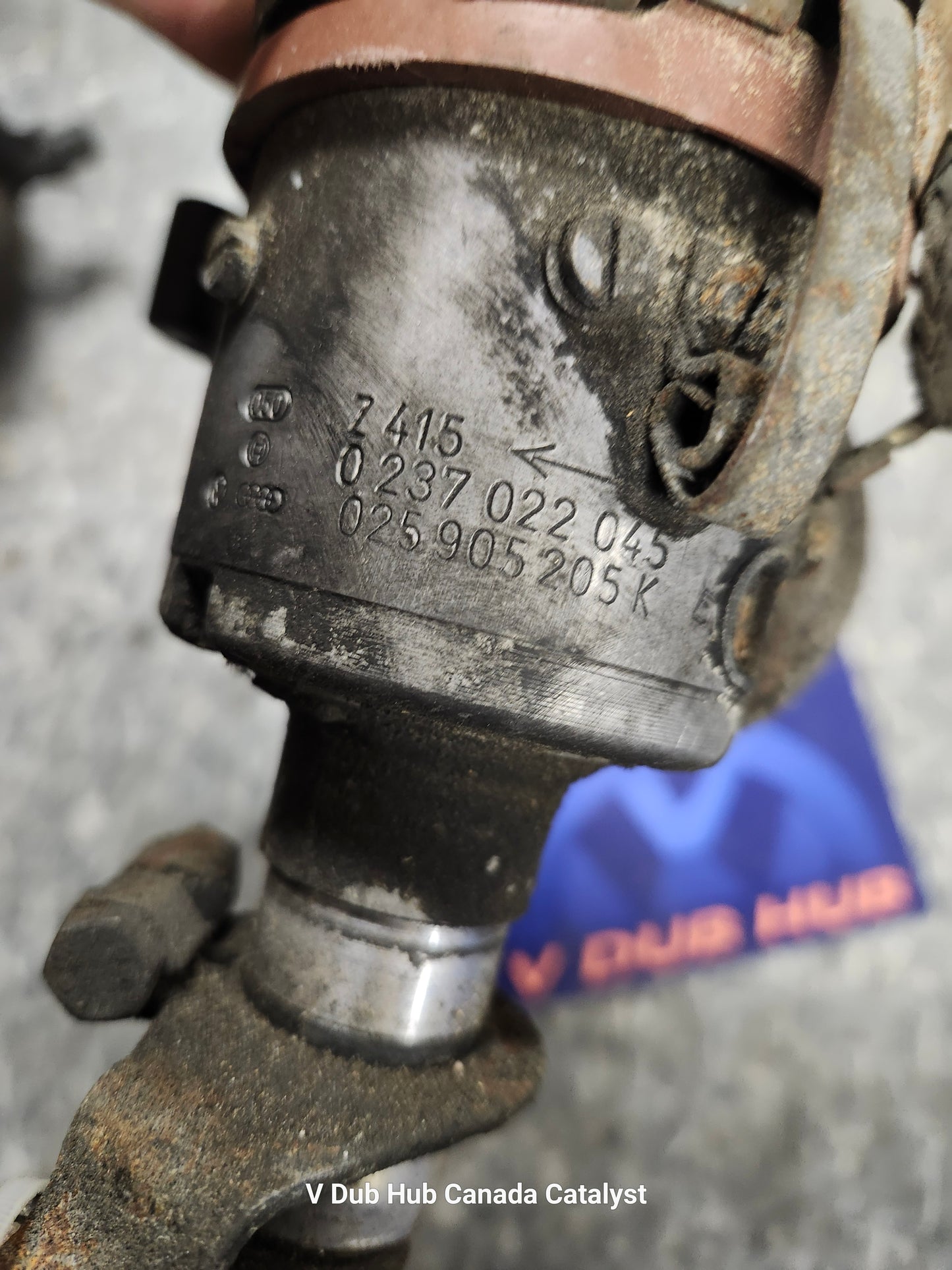 Vanagon DISTRIBUTOR 02905205K