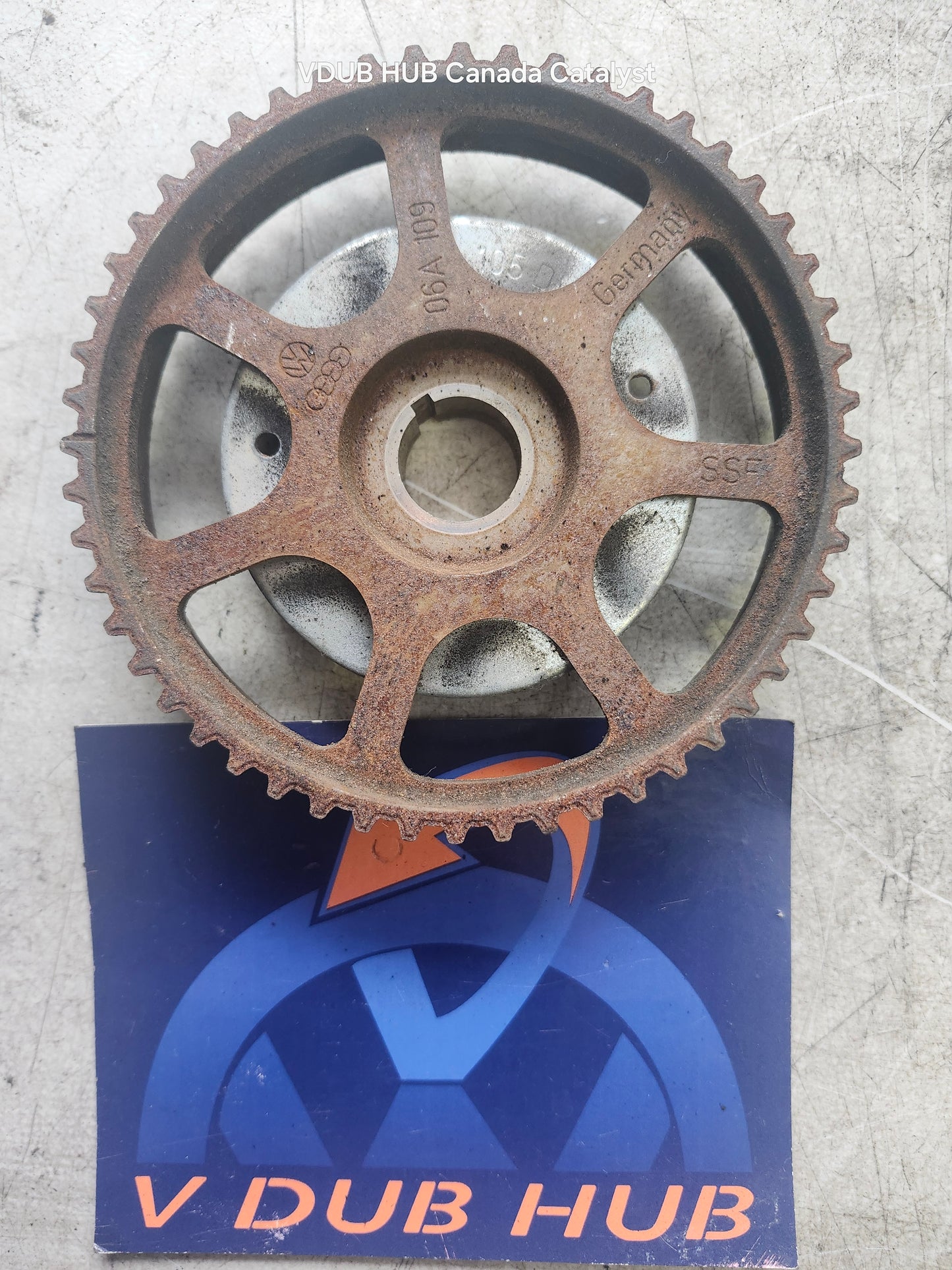MK4 MK6 Camshaft Pulley 06A109105D