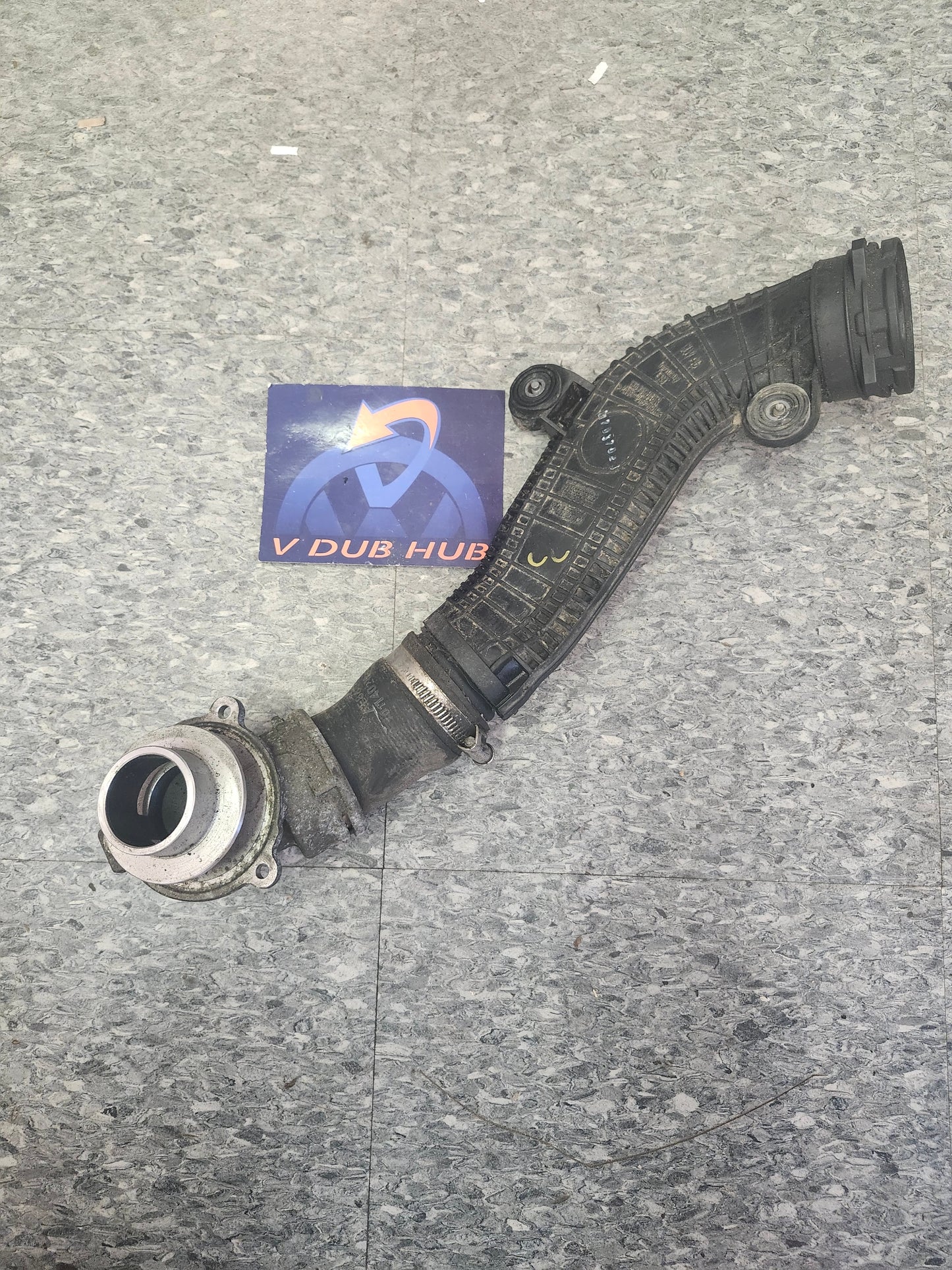 B6 B7 MK6 Intercooler PIPE 1K0145840R