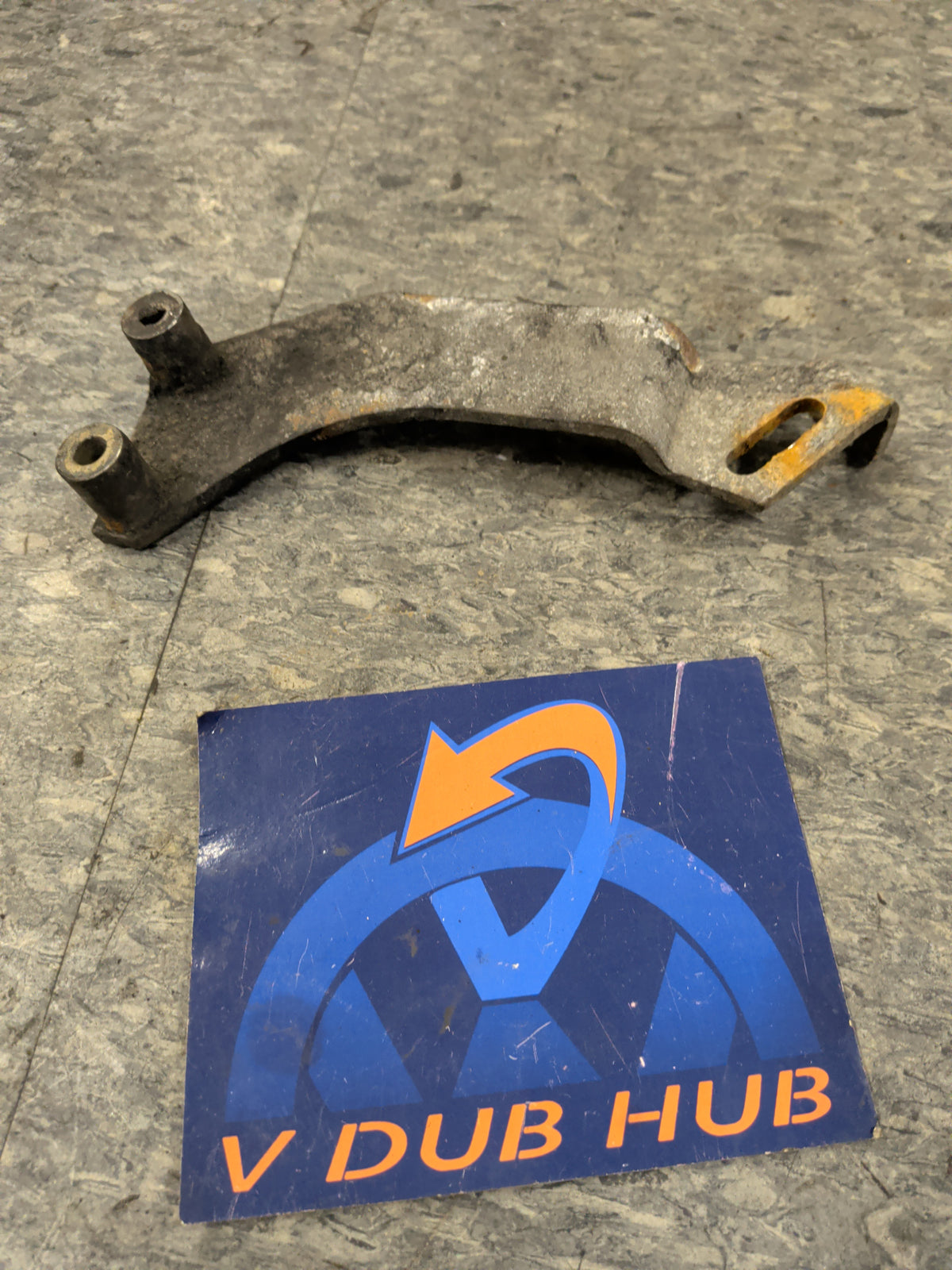 MK2 Power Steering Support BRACKET 027145544