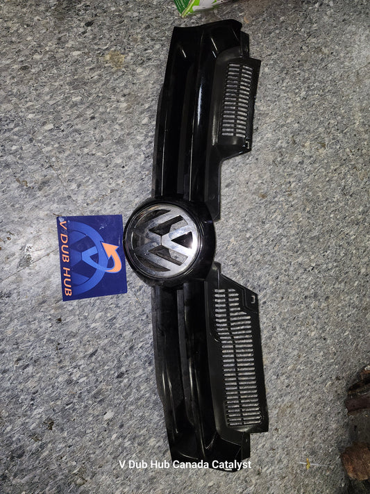 MK5 Rabbit Front GRILLE