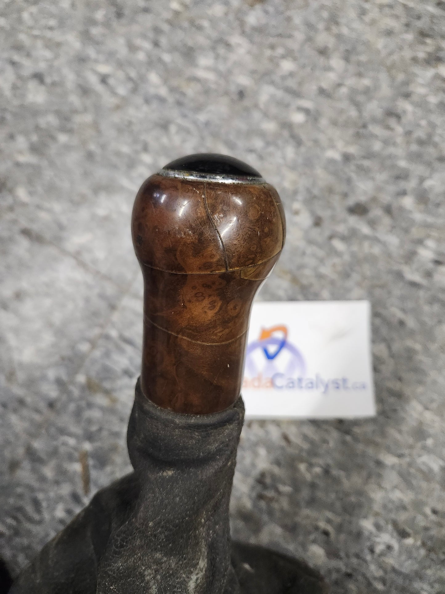 Mk4 woodgrain shift knob / boot