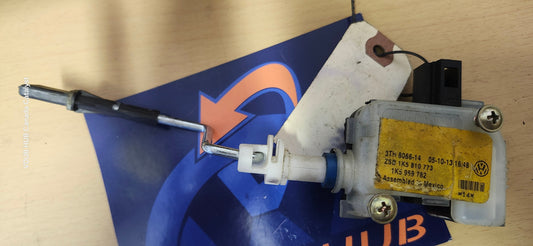 MK5 Jetta Fuel Door Actuator 1K5810773