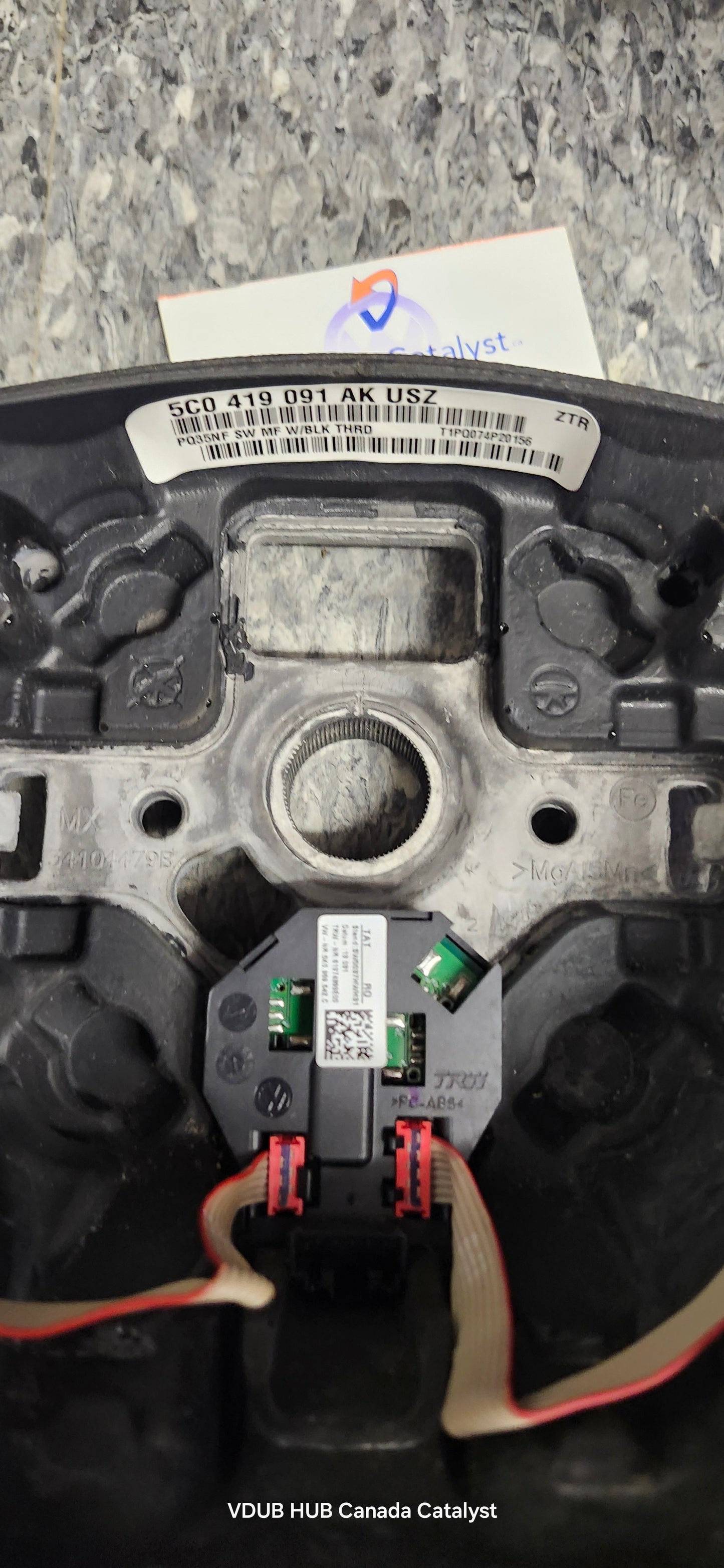 MK6 No Airbag W/ Controls STEERING WHEEL 5C0419091AK