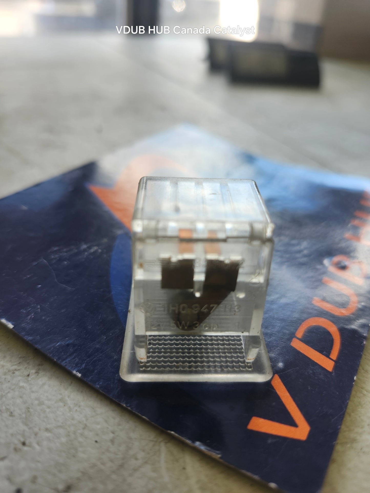 MK4 B5 Interior Lamp 1H0947113