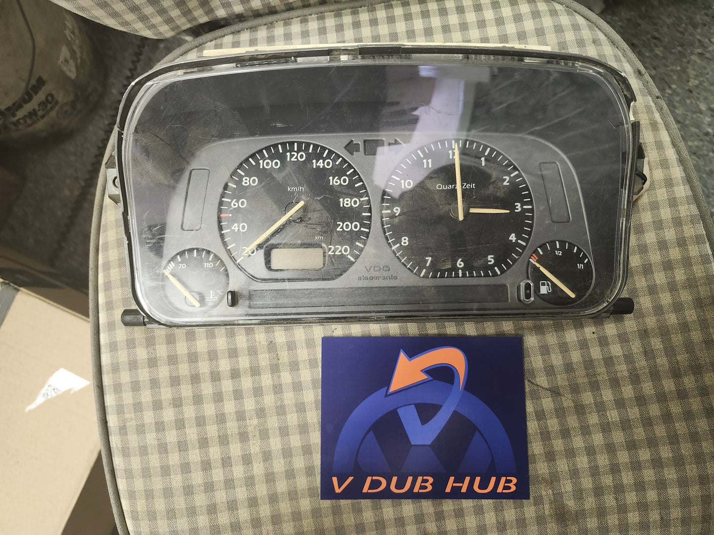 Mk3 early cluster 1HM919033N