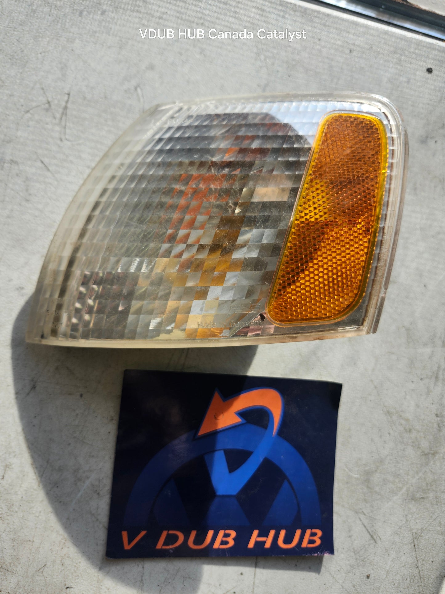 B5 Front driver Marker LIGHT 3B0953049D