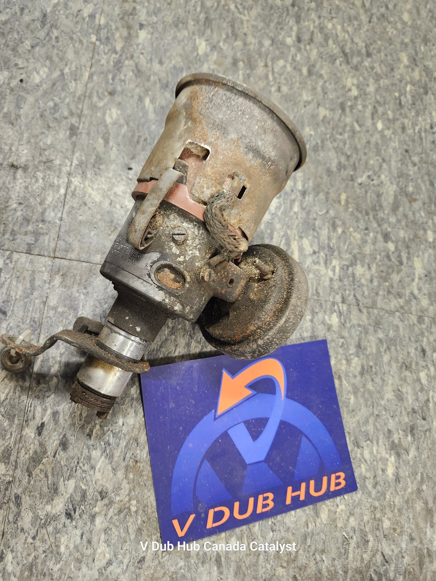 Vanagon DISTRIBUTOR 02905205K