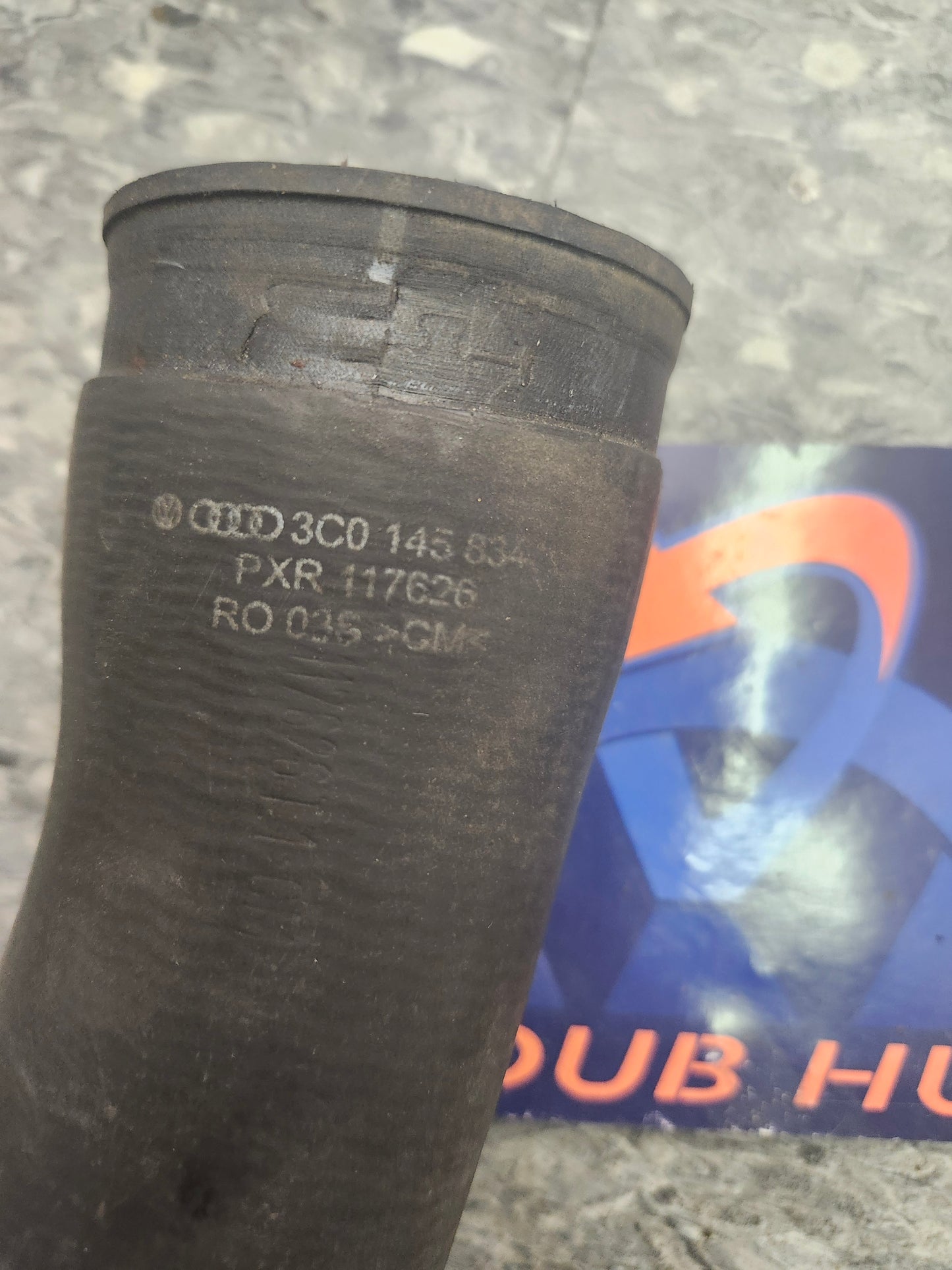 Passat Intercooler HOSE 3C0145834