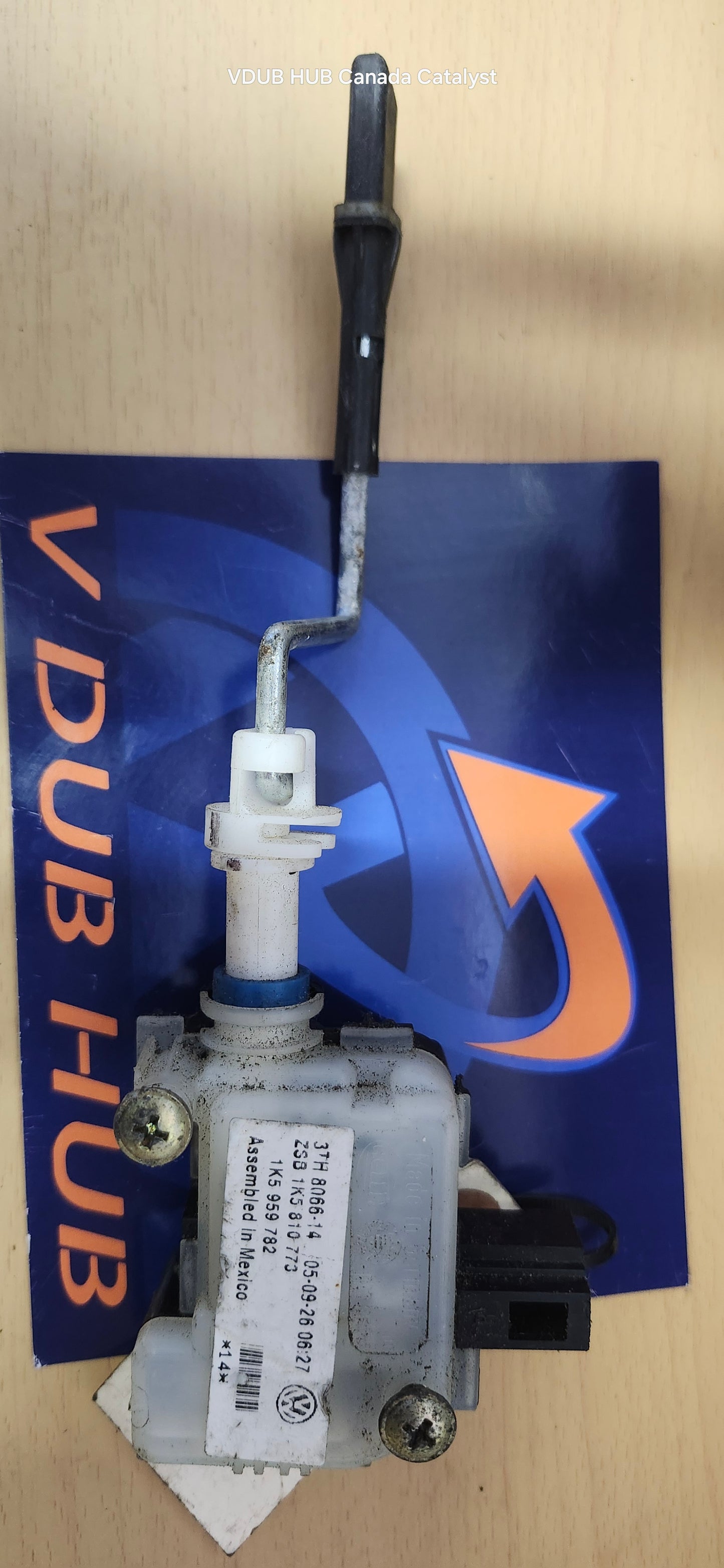 MK5 Jetta Fuel Door Actuator 1K5810773