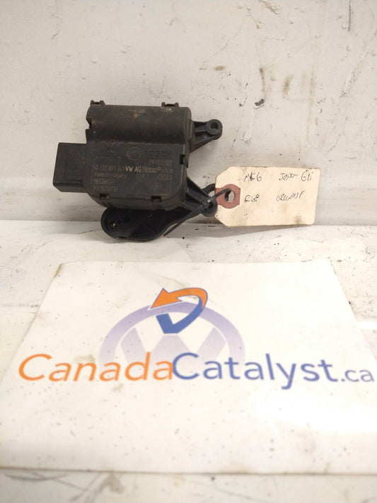 MK6 Jetta Interior Shoulder Valve MOTOR 132801341