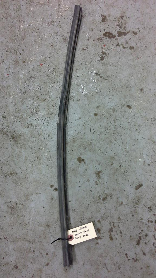MK5 Jetta Front Hood WEATHERSTRIP
