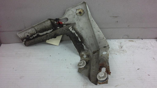 MK4 Front Passenger FENDER SUPPORT