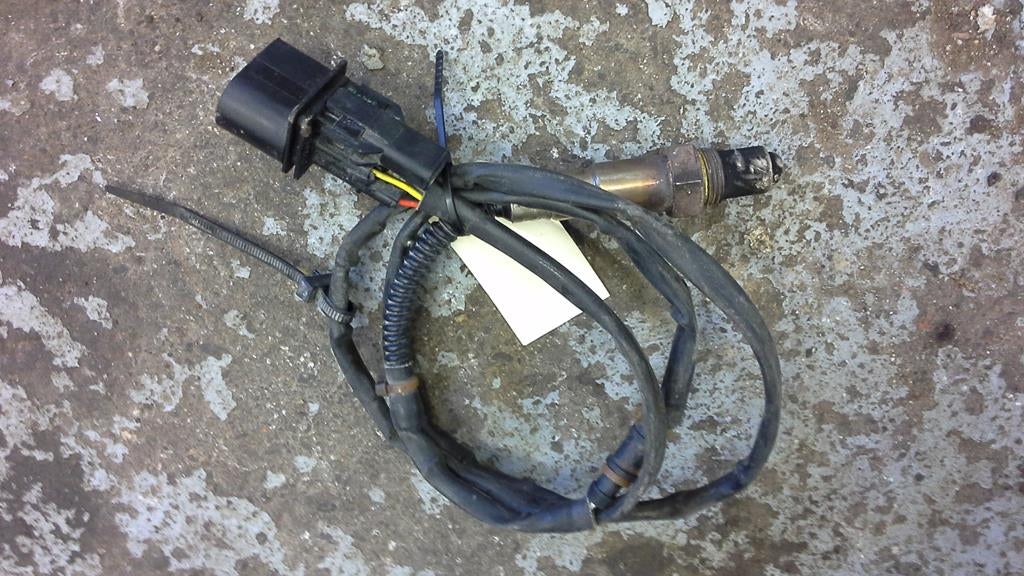 B5.5 6 WIRE O2 SENSOR – V DUB HUB