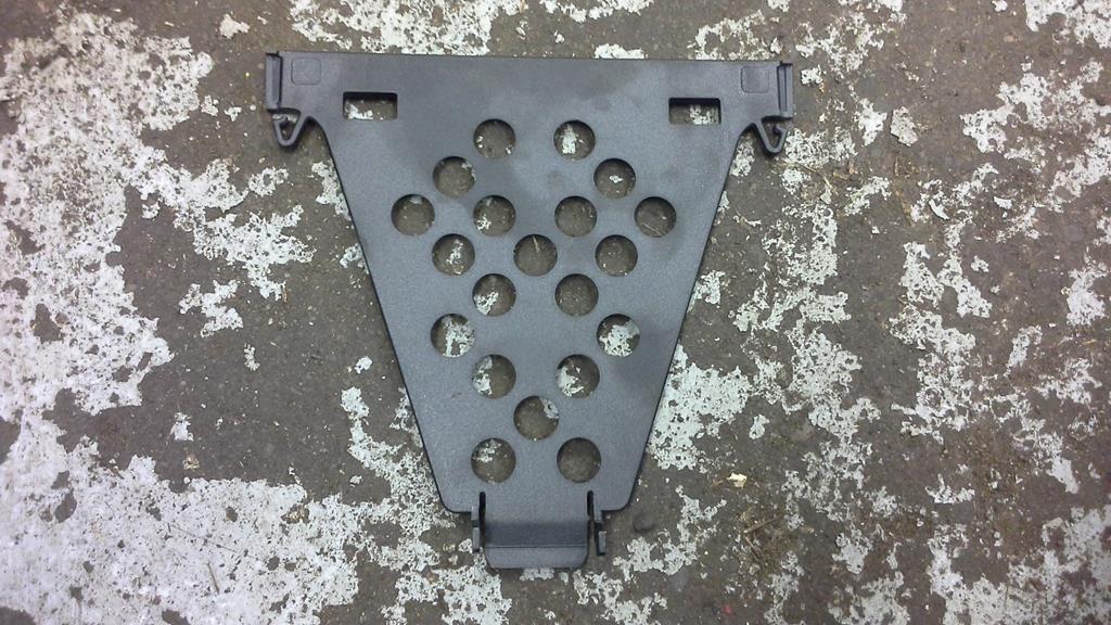 B5.5 CD Spacer PLATE