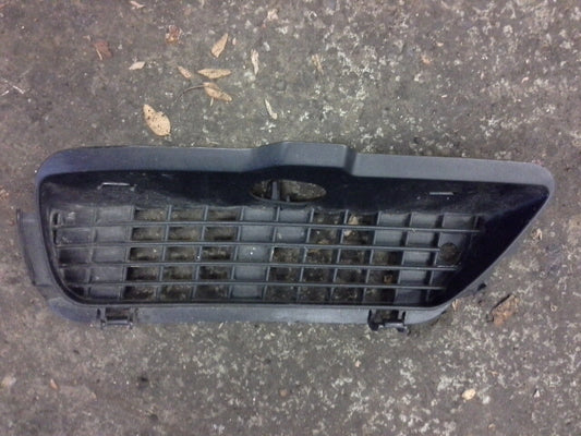 MK3 Lower Passenger Bumper GRILLE 1HM853666