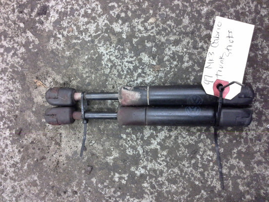 MK3 Cabrio Trunk SHOCK