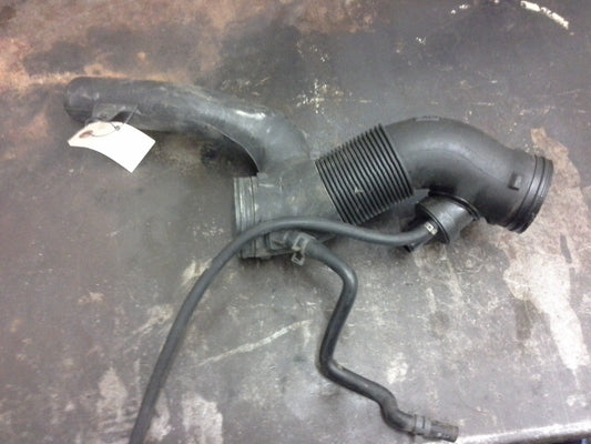 New Beetle Air Intake PIPE 1C0129684