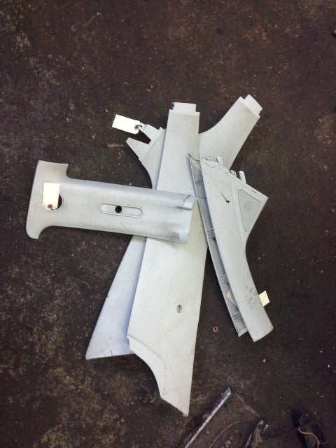 New Beetle PILLAR POSTS SET